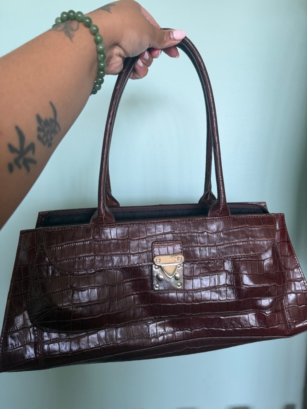 Vintage Croc-Embossed Burgundy Shoulder Bag